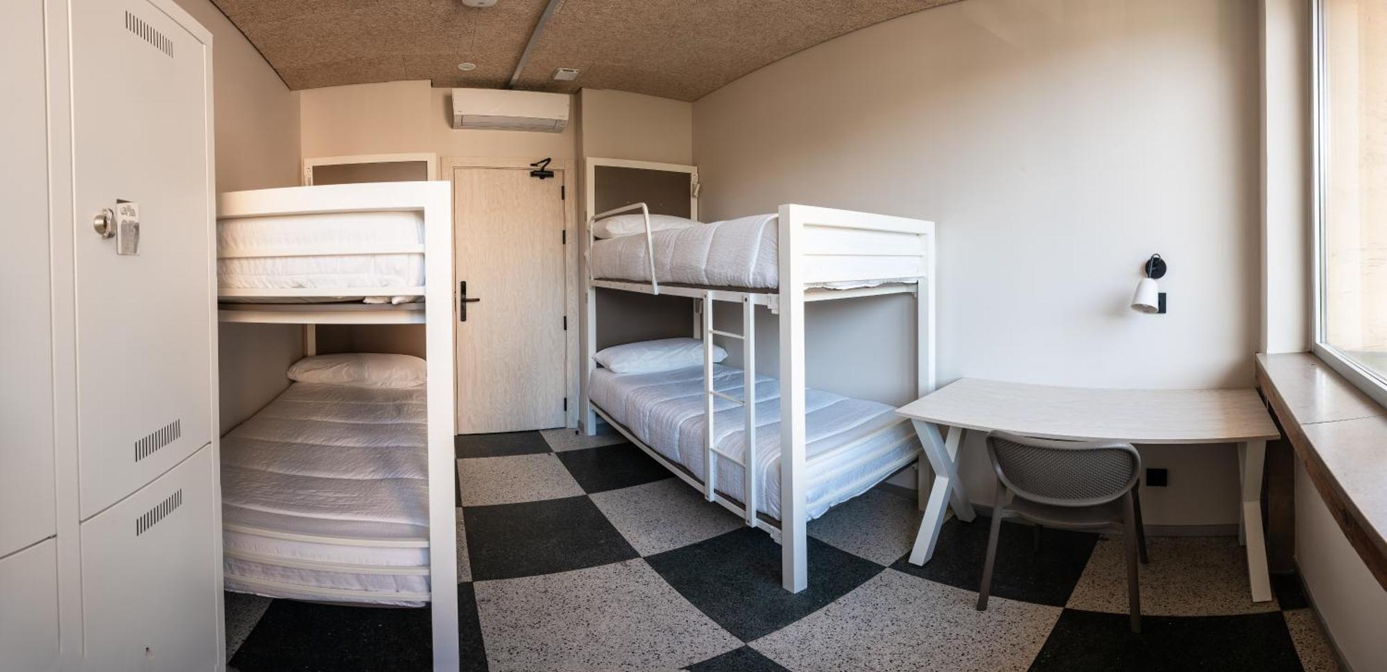 Lamia Bbk Women Hostel-Solo Mujeres ビルバオ エクステリア 写真