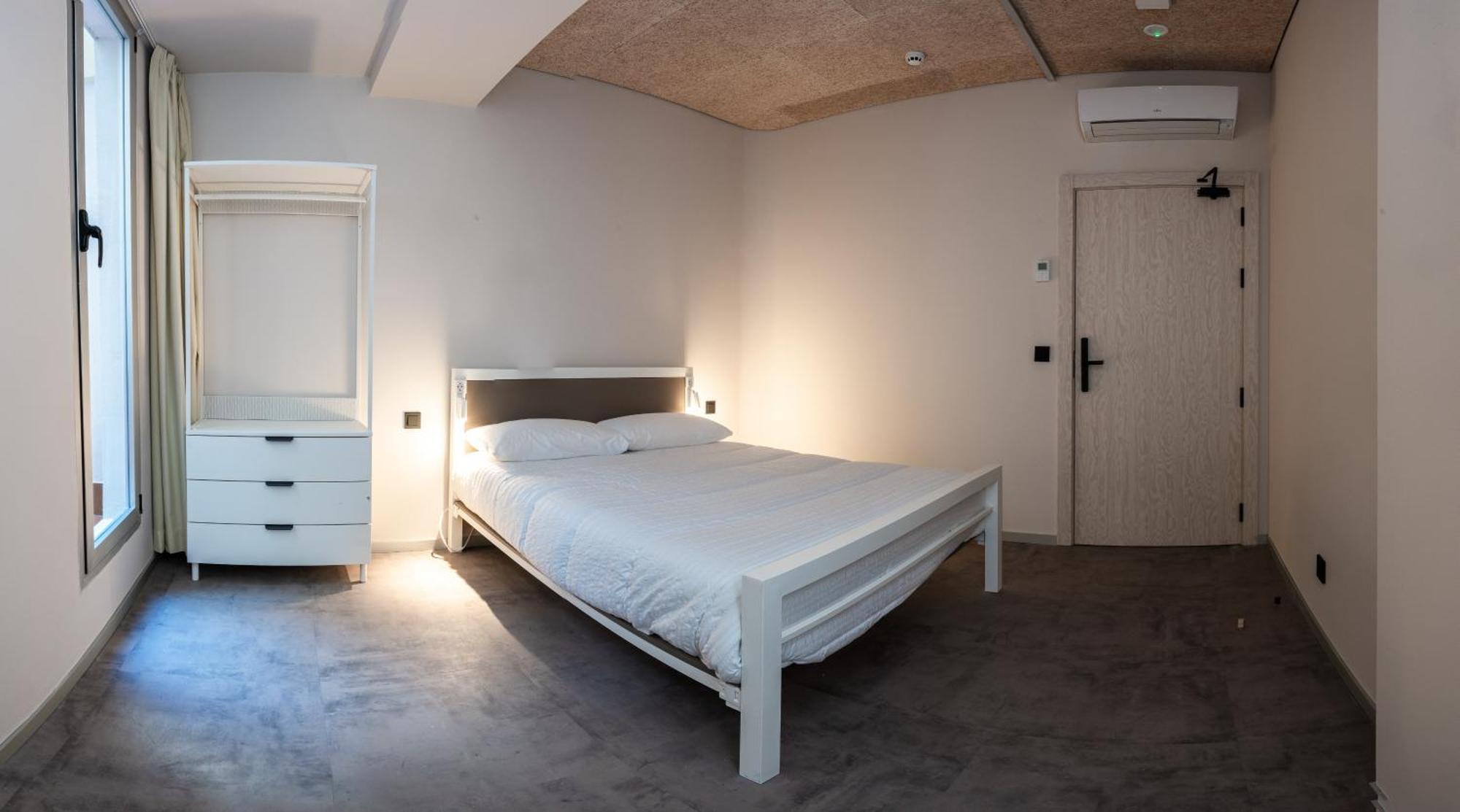 Lamia Bbk Women Hostel-Solo Mujeres ビルバオ エクステリア 写真