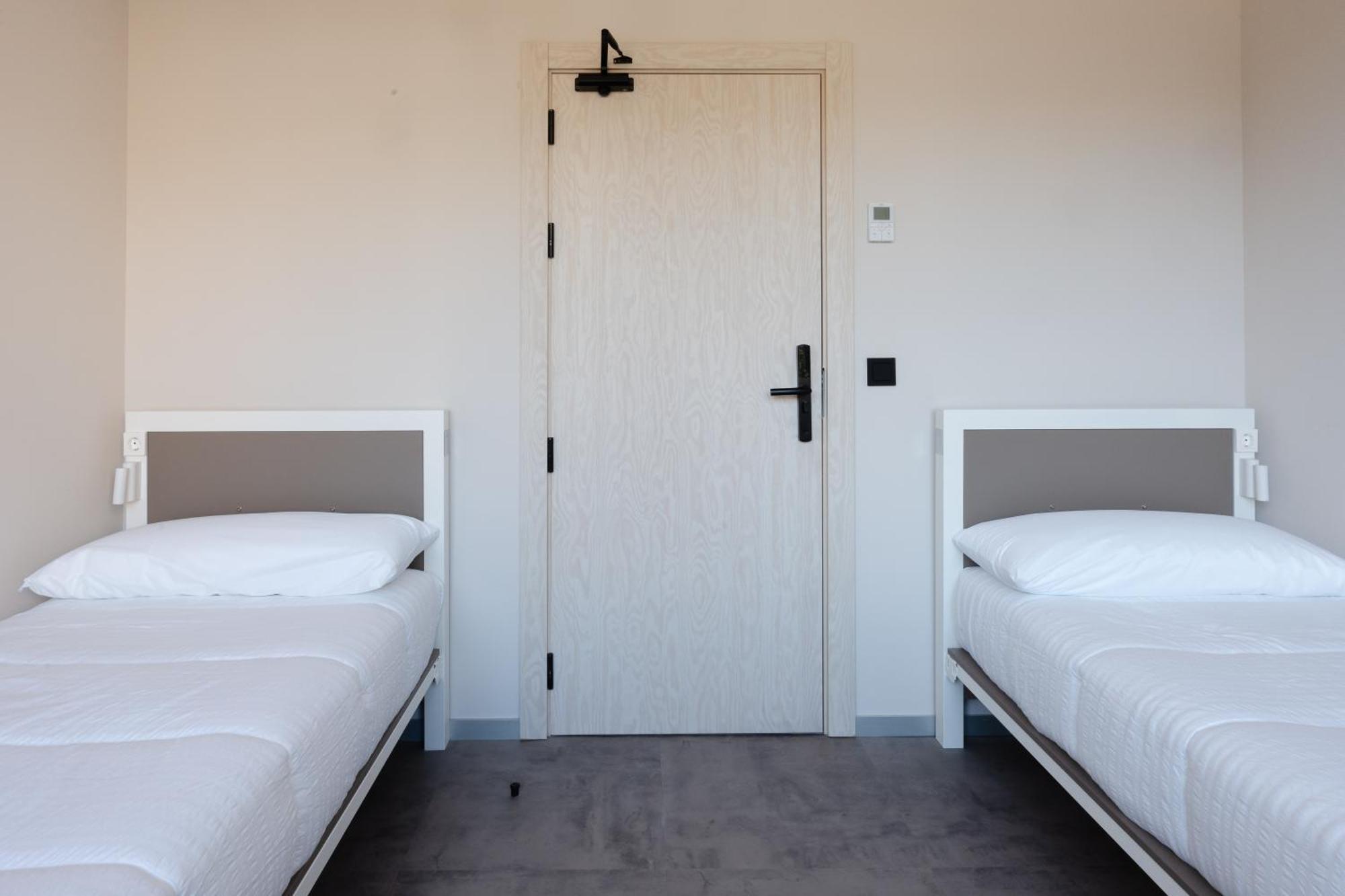 Lamia Bbk Women Hostel-Solo Mujeres ビルバオ エクステリア 写真